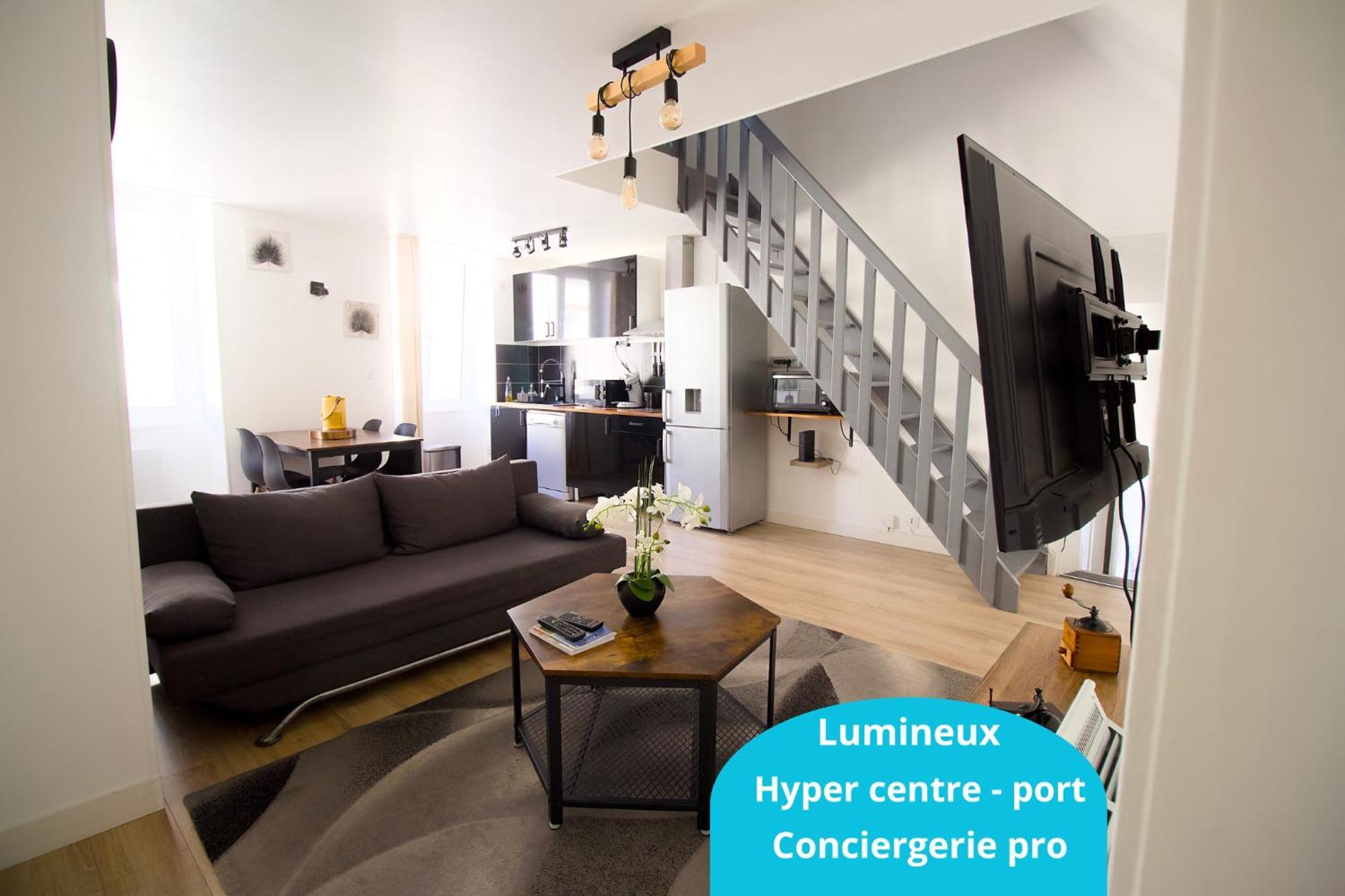 Triplex Lumineux A Cherbourg, Hyper Centre, 2 Pas Du Port & Vie Nocturne, Intendance Luxury Host Buitenkant foto